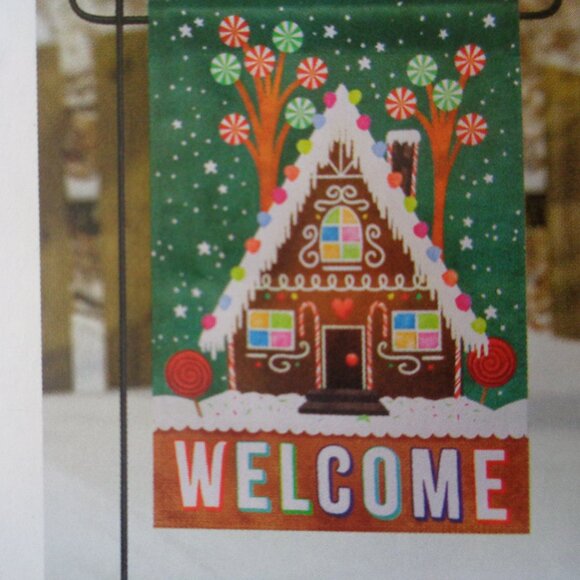 Gingerbread House WELCOME Small Garden Flag 12.5 x 18" - Picture 1 of 1